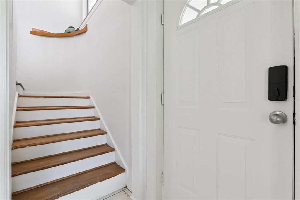 For Sale: $375,000 (4 beds, 2 baths, 2268 Square Feet)