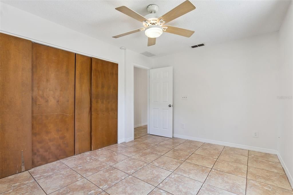 For Sale: $375,000 (4 beds, 2 baths, 2268 Square Feet)