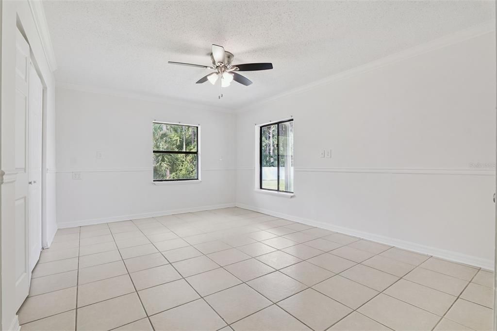 For Sale: $375,000 (4 beds, 2 baths, 2268 Square Feet)