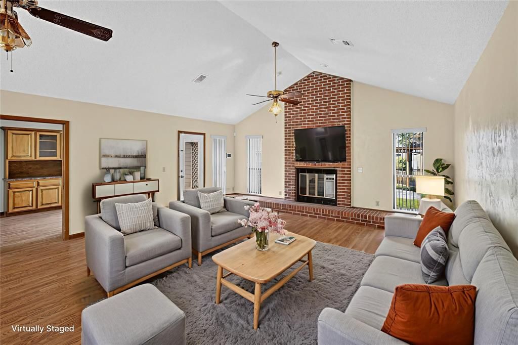 For Sale: $370,000 (3 beds, 2 baths, 2274 Square Feet)