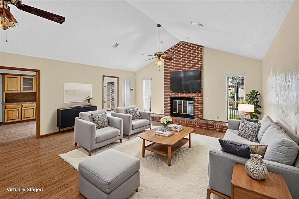 For Sale: $370,000 (3 beds, 2 baths, 2274 Square Feet)