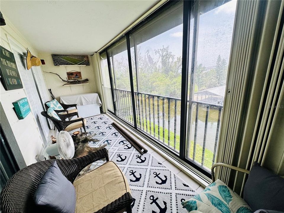 For Rent: $2,900 (2 beds, 2 baths, 1212 Square Feet)