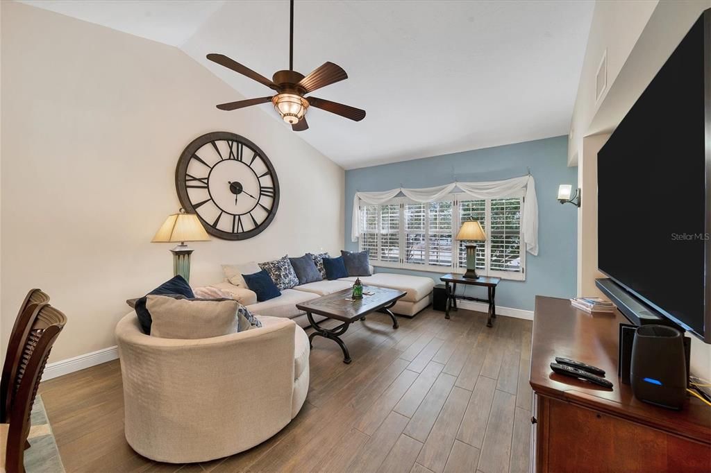 For Rent: $4,000 (2 beds, 2 baths, 1119 Square Feet)