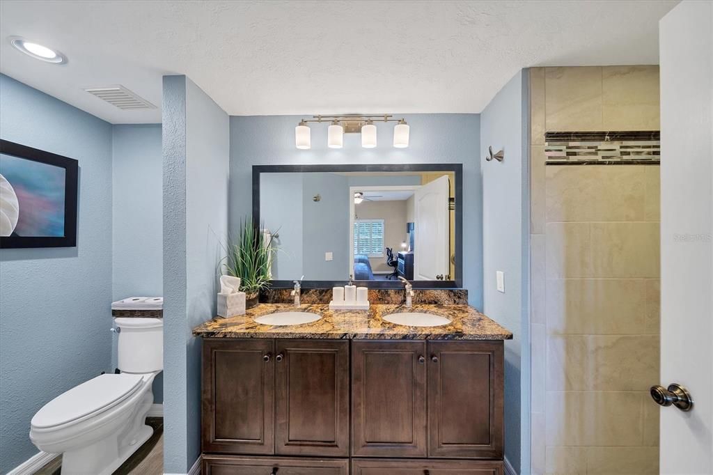 For Rent: $4,000 (2 beds, 2 baths, 1119 Square Feet)