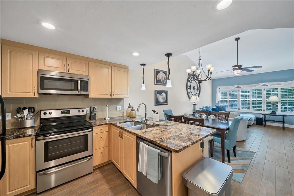 For Rent: $4,000 (2 beds, 2 baths, 1119 Square Feet)