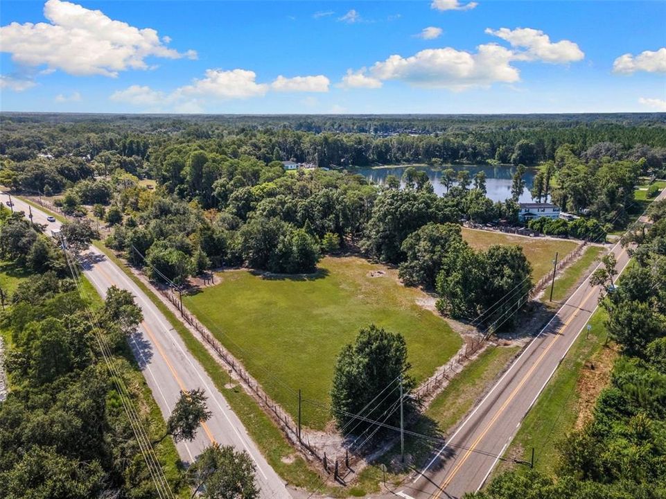 待售: $1,495,000 (5.01 acres)