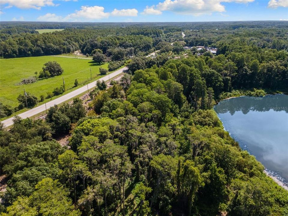 待售: $1,495,000 (5.01 acres)