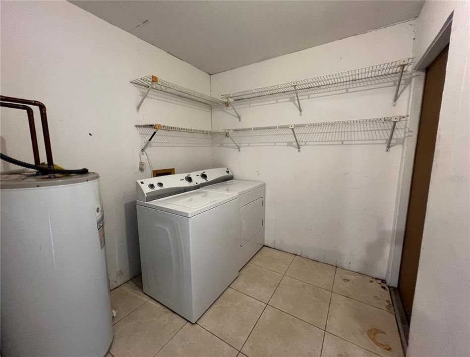 For Rent: $1,550 (2 beds, 2 baths, 1096 Square Feet)