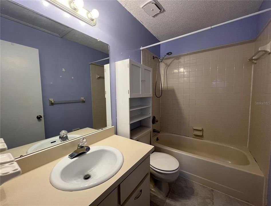 For Rent: $1,550 (2 beds, 2 baths, 1096 Square Feet)