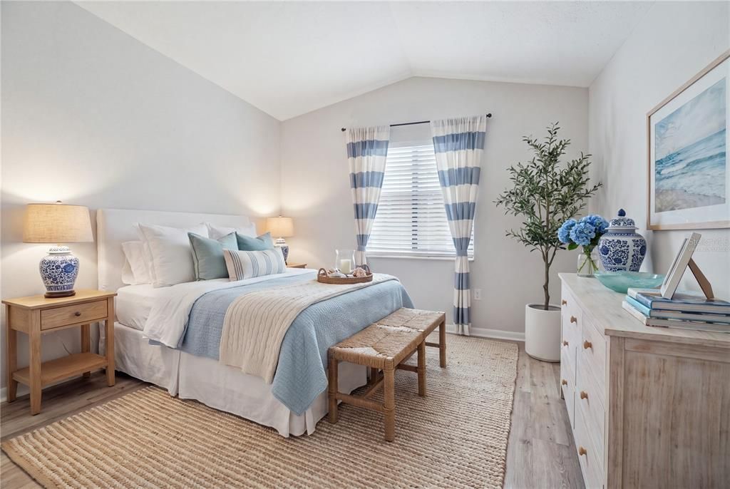 For Sale: $287,500 (3 beds, 2 baths, 1381 Square Feet)