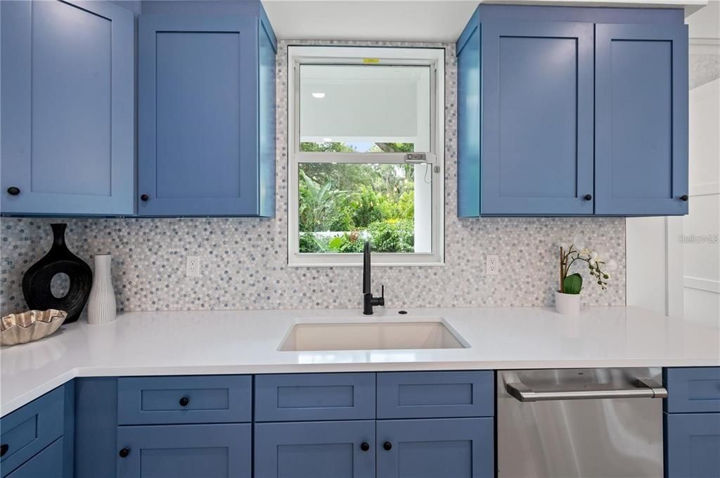 For Sale: $1,690,000 (5 beds, 2 baths, 3032 Square Feet)