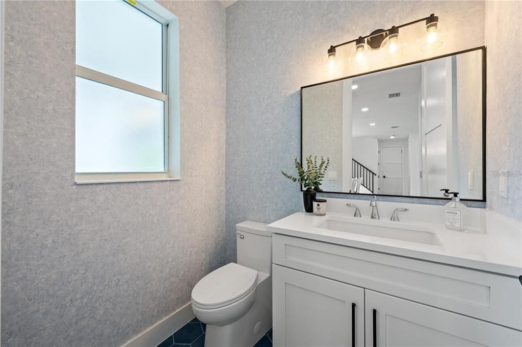 For Sale: $1,690,000 (5 beds, 2 baths, 3032 Square Feet)