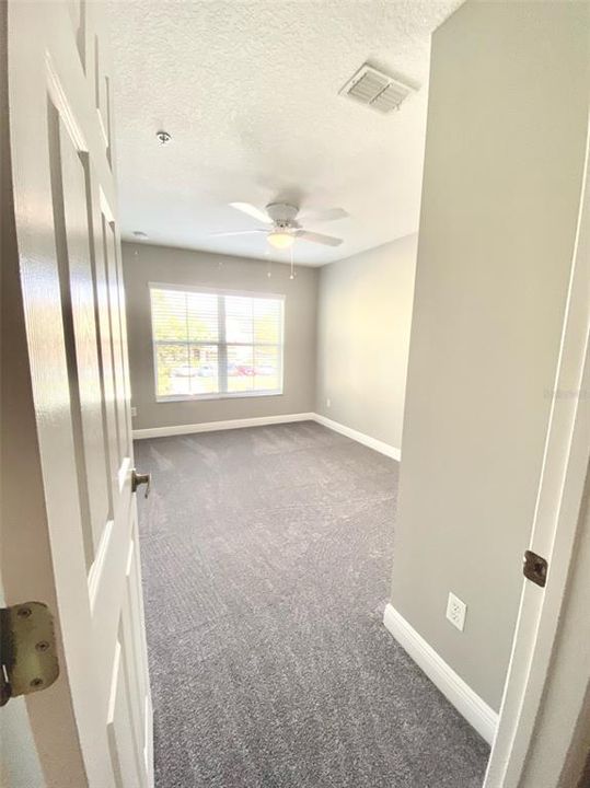 Active With Contract: $2,400 (3 beds, 2 baths, 1529 Square Feet)