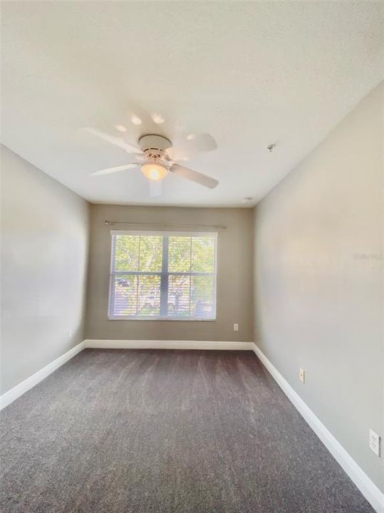 Active With Contract: $2,400 (3 beds, 2 baths, 1529 Square Feet)