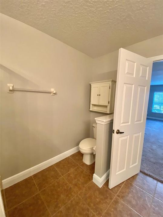 Active With Contract: $2,400 (3 beds, 2 baths, 1529 Square Feet)