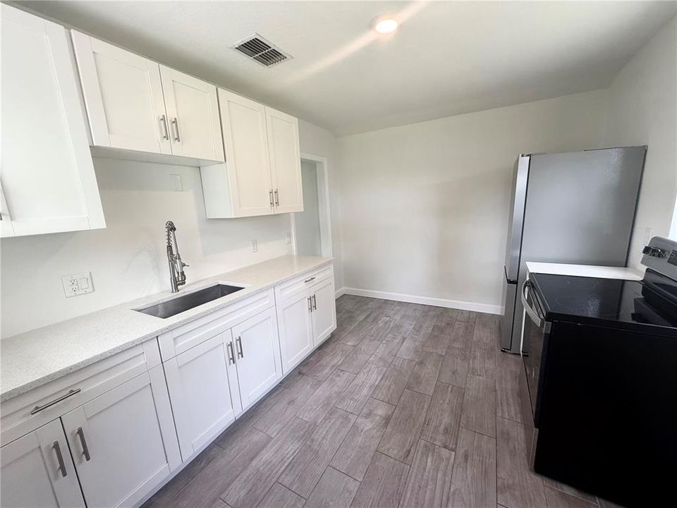 En Venta: $184,999 (2 camas, 1 baños, 885 Pies cuadrados)