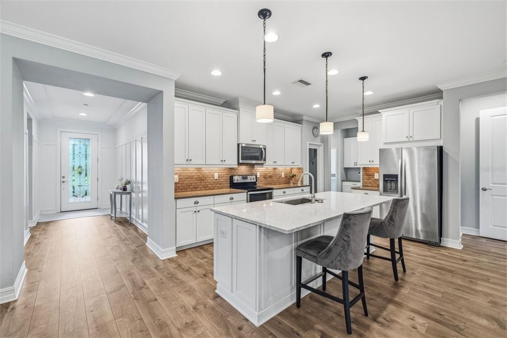 For Sale: $530,000 (3 beds, 2 baths, 2242 Square Feet)