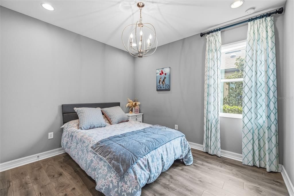 For Sale: $530,000 (3 beds, 2 baths, 2242 Square Feet)