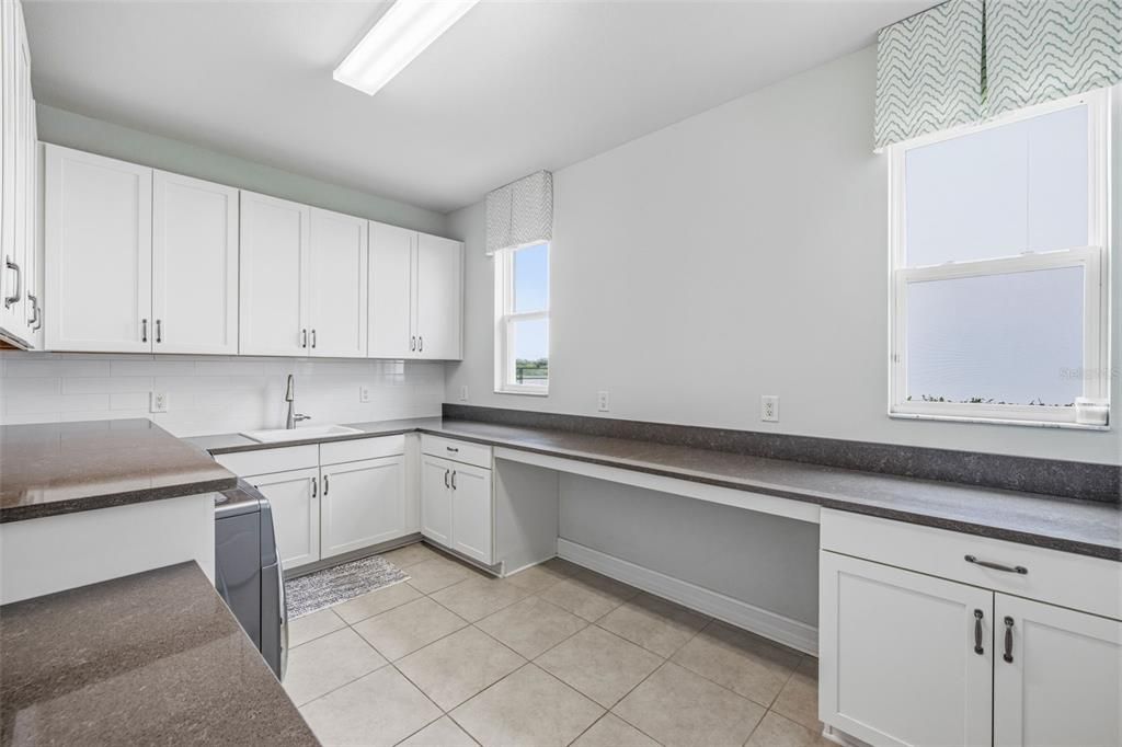 For Sale: $530,000 (3 beds, 2 baths, 2242 Square Feet)