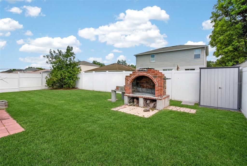 For Sale: $369,000 (3 beds, 2 baths, 1920 Square Feet)