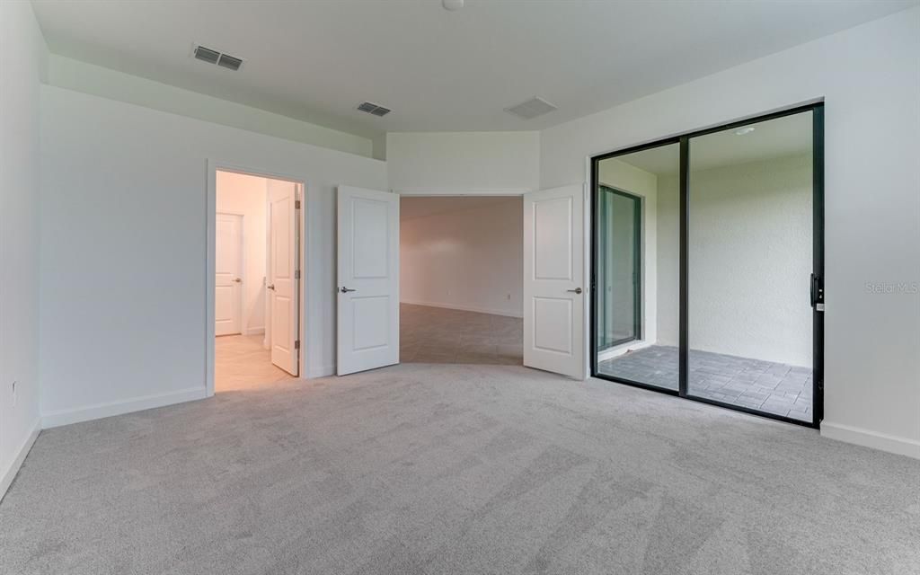 For Rent: $2,595 (2 beds, 2 baths, 1564 Square Feet)
