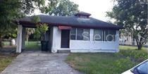For Rent: $995 (3 beds, 2 baths, 1204 Square Feet)