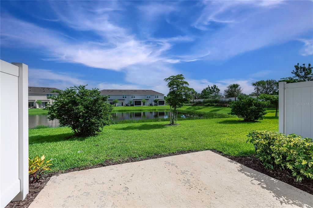 For Sale: $339,600 (3 beds, 2 baths, 1407 Square Feet)