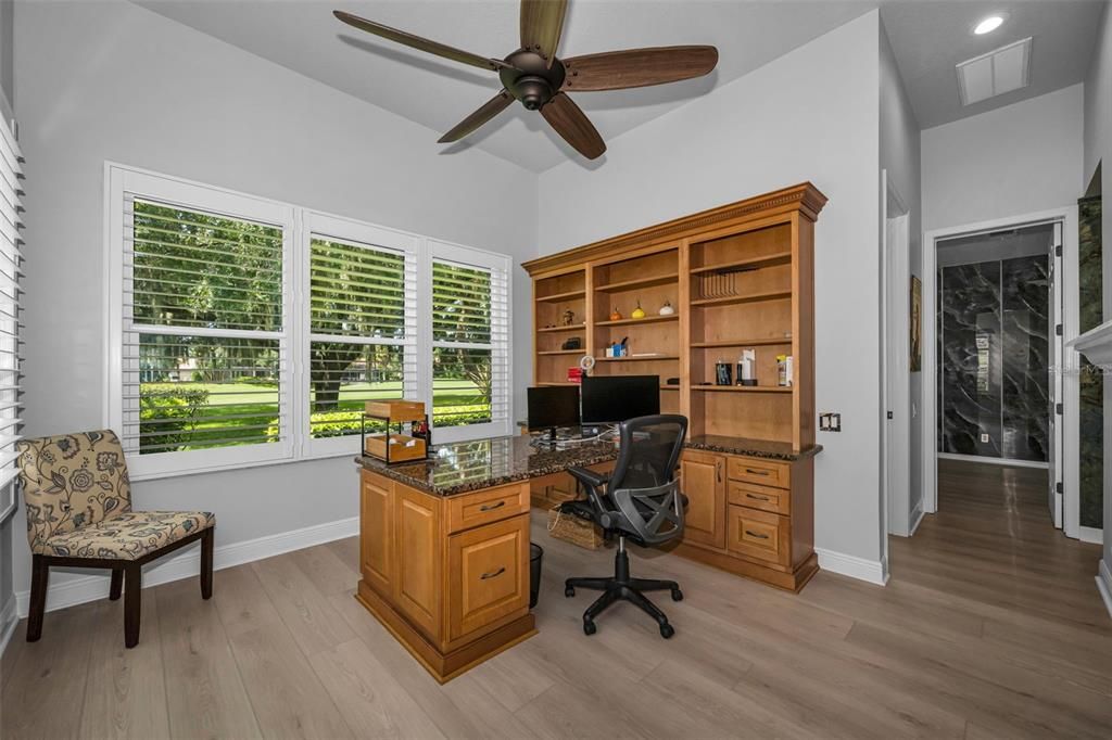 На продажу: $989,900 (4 спален, 3 ванн, 2812 Квадратных фут)