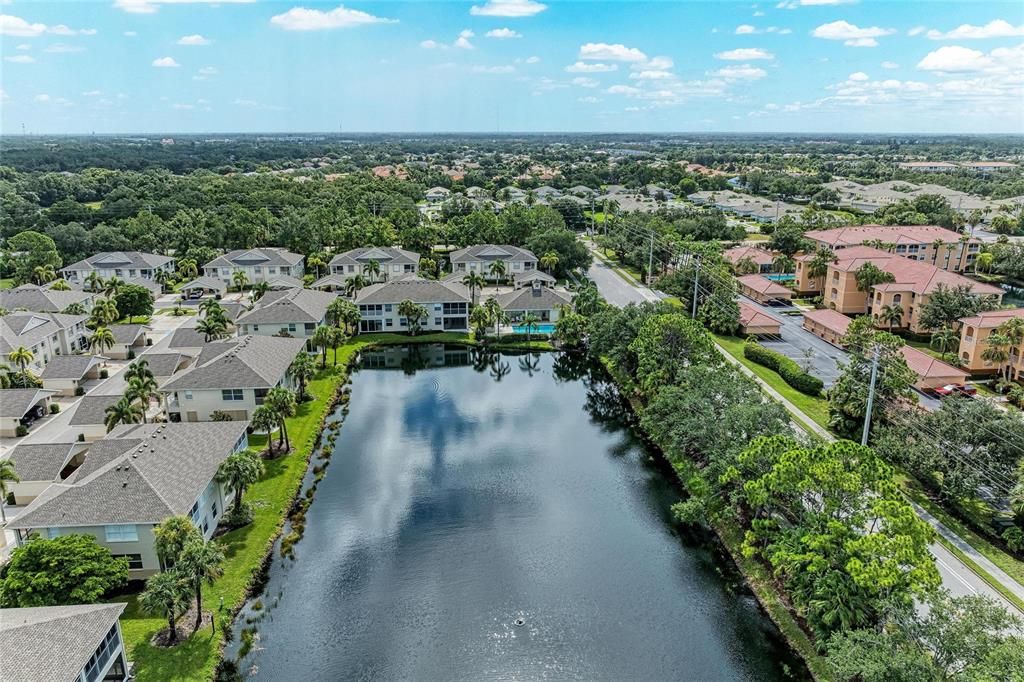 Activo con contrato: $239,000 (3 camas, 2 baños, 1286 Pies cuadrados)