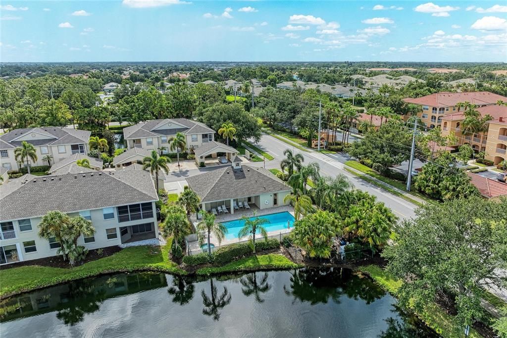 Activo con contrato: $239,000 (3 camas, 2 baños, 1286 Pies cuadrados)