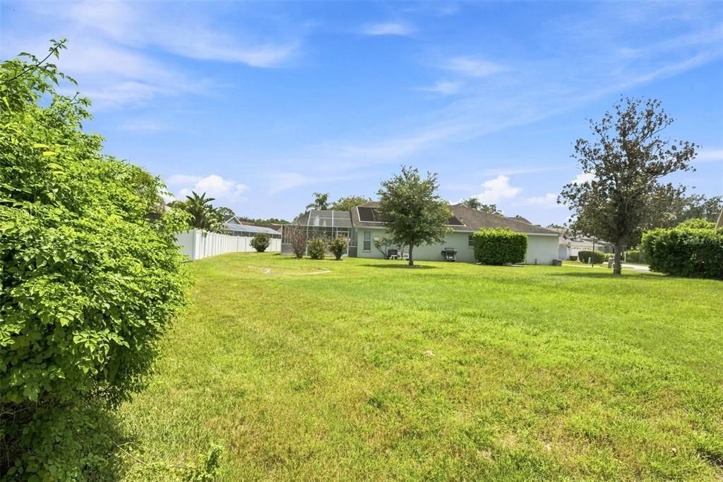 En Venta: $425,000 (4 camas, 3 baños, 2240 Pies cuadrados)