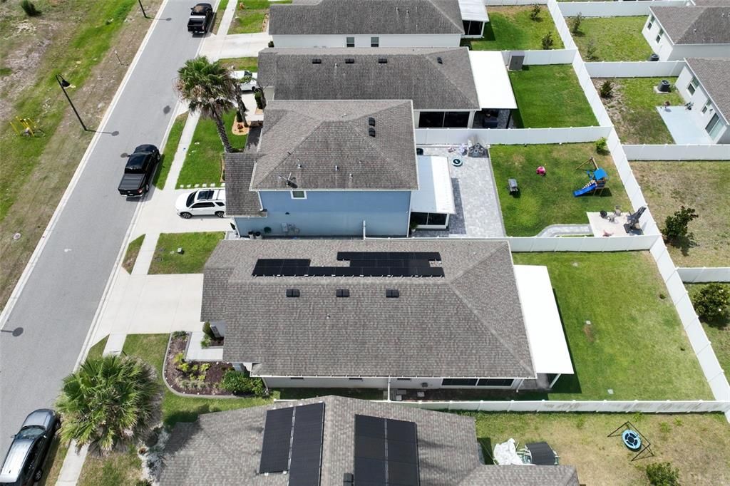 For Rent: $2,300 (3 beds, 2 baths, 1320 Square Feet)