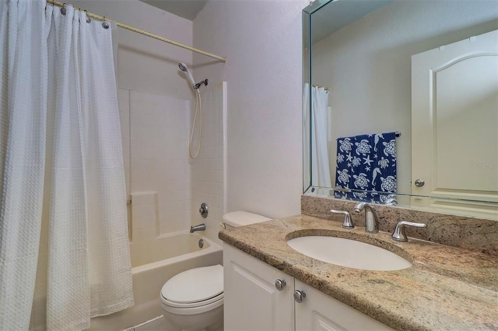 For Rent: $3,850 (3 beds, 2 baths, 2078 Square Feet)