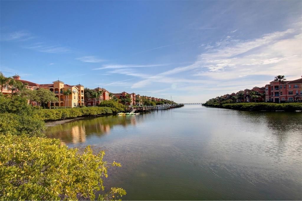 For Rent: $3,850 (3 beds, 2 baths, 2078 Square Feet)