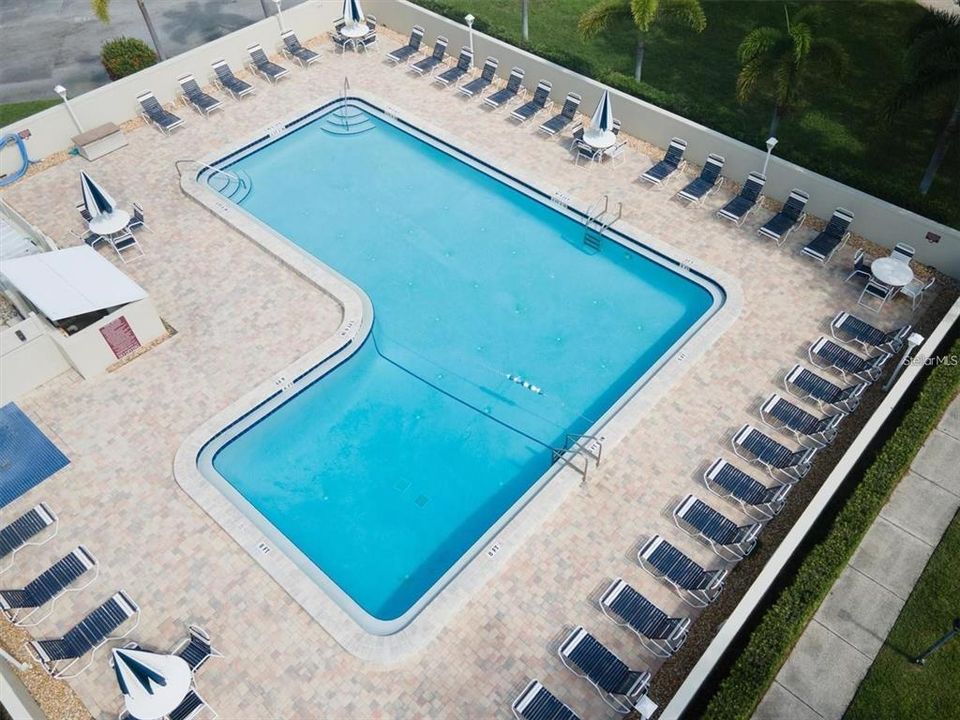 На продажу: $219,000 (3 спален, 2 ванн, 1325 Квадратных фут)