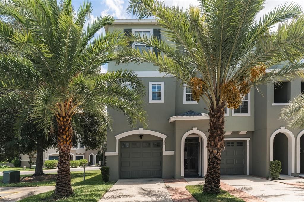 For Sale: $365,000 (3 beds, 2 baths, 1572 Square Feet)