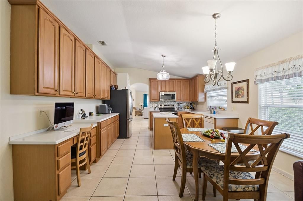For Sale: $495,000 (4 beds, 2 baths, 2039 Square Feet)