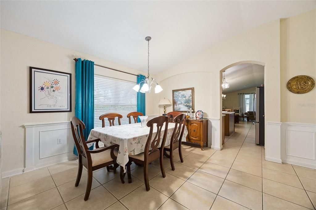 For Sale: $495,000 (4 beds, 2 baths, 2039 Square Feet)