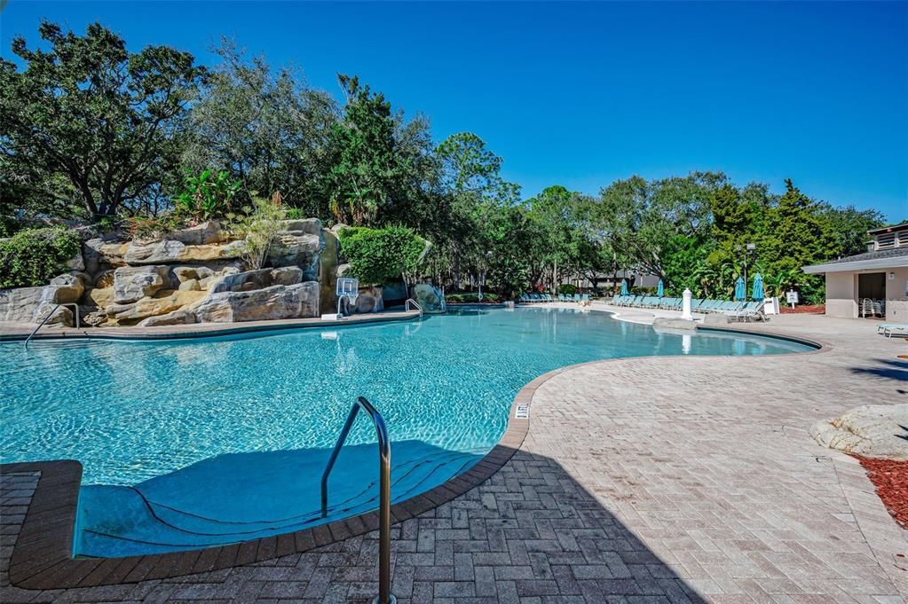 For Sale: $640,000 (2 beds, 2 baths, 1715 Square Feet)