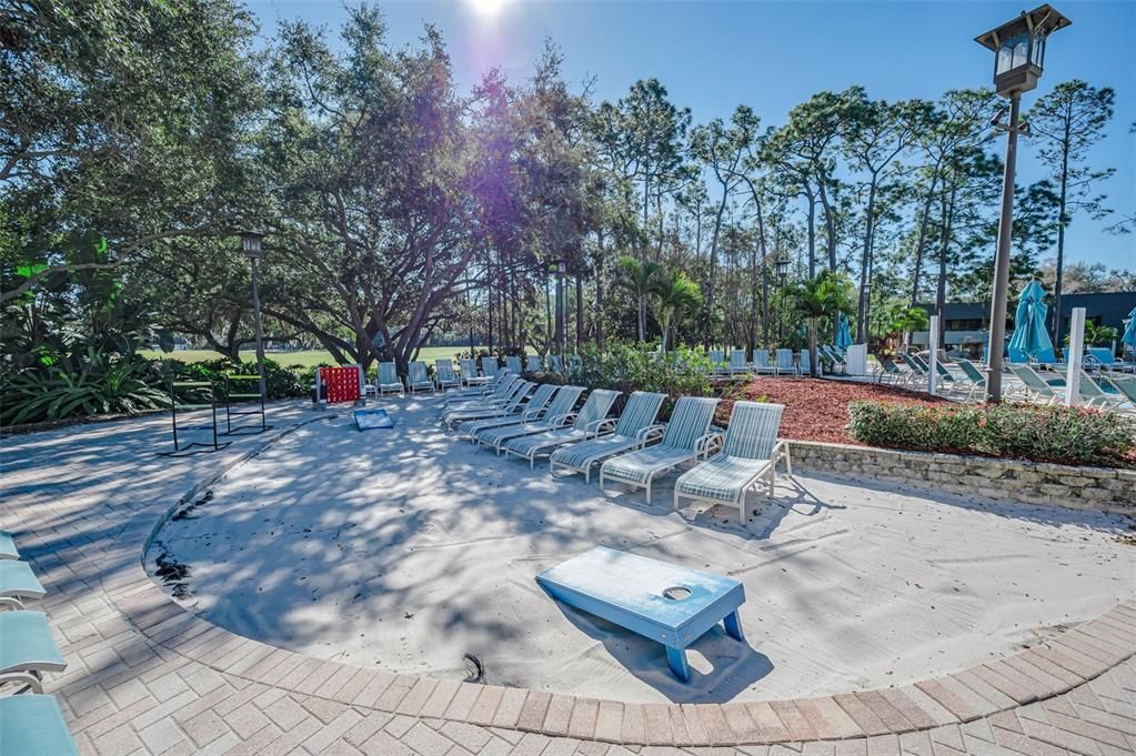 For Sale: $640,000 (2 beds, 2 baths, 1715 Square Feet)