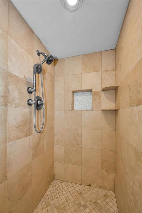 For Sale: $640,000 (2 beds, 2 baths, 1715 Square Feet)