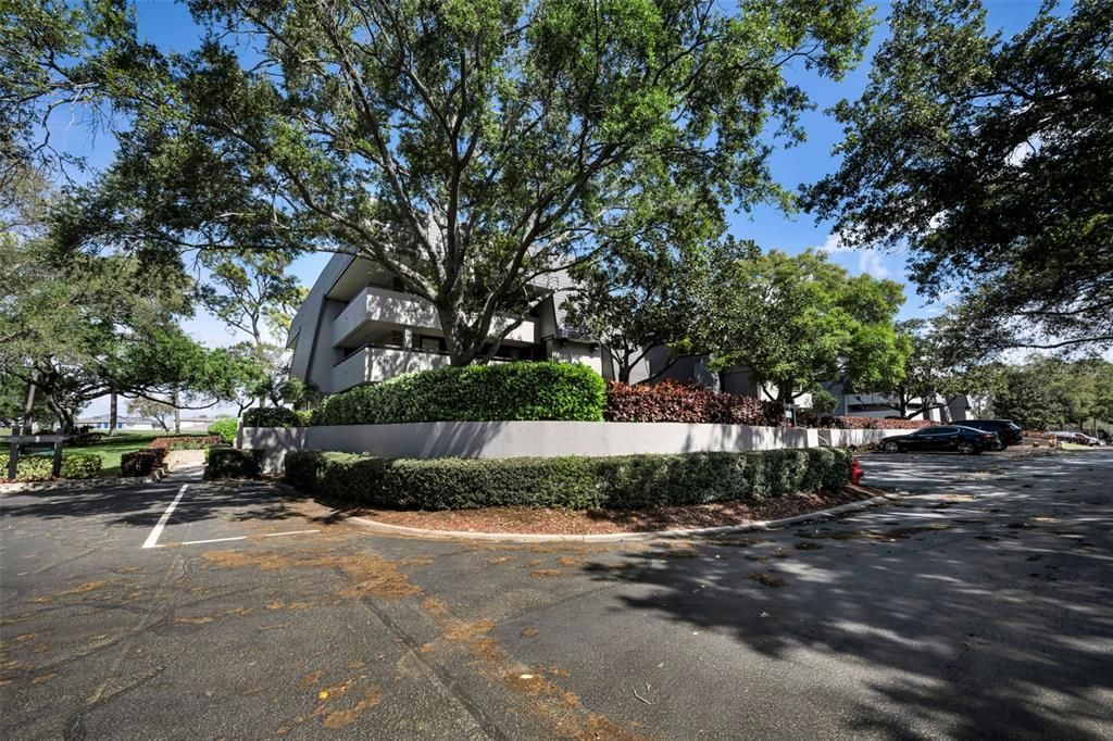 For Sale: $640,000 (2 beds, 2 baths, 1715 Square Feet)