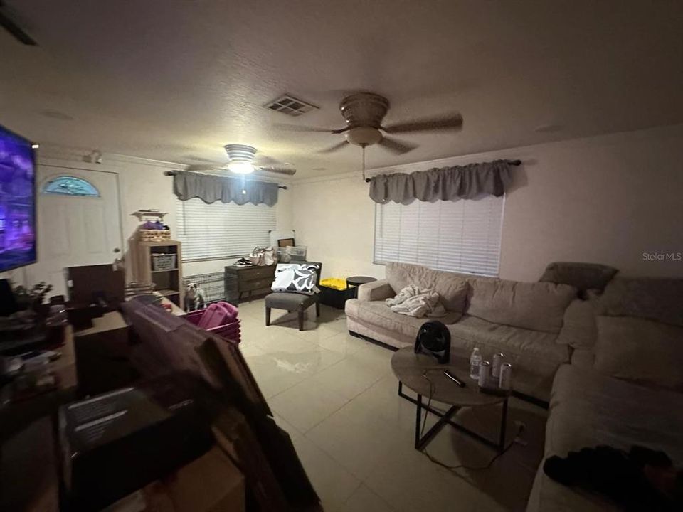 En Venta: $299,000 (3 camas, 2 baños, 1410 Pies cuadrados)
