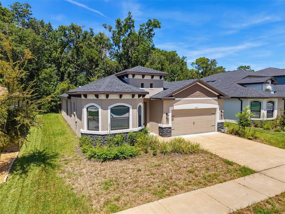 For Sale: $440,000 (4 beds, 3 baths, 2052 Square Feet)