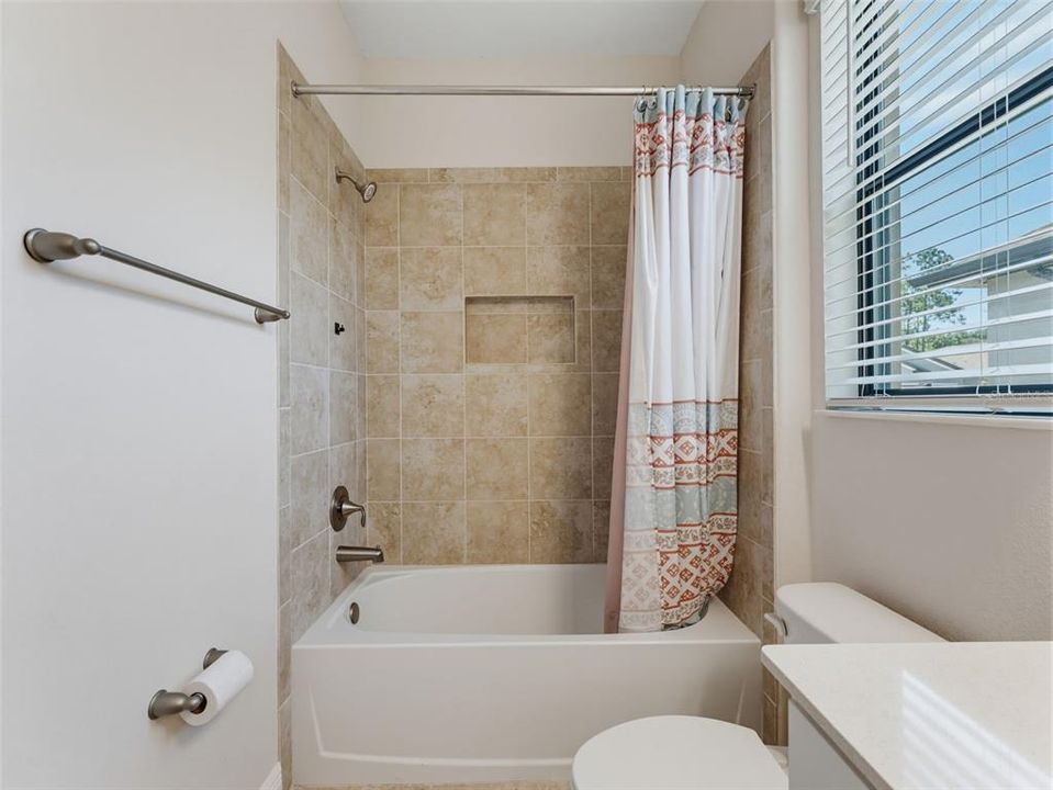 For Sale: $440,000 (4 beds, 3 baths, 2052 Square Feet)