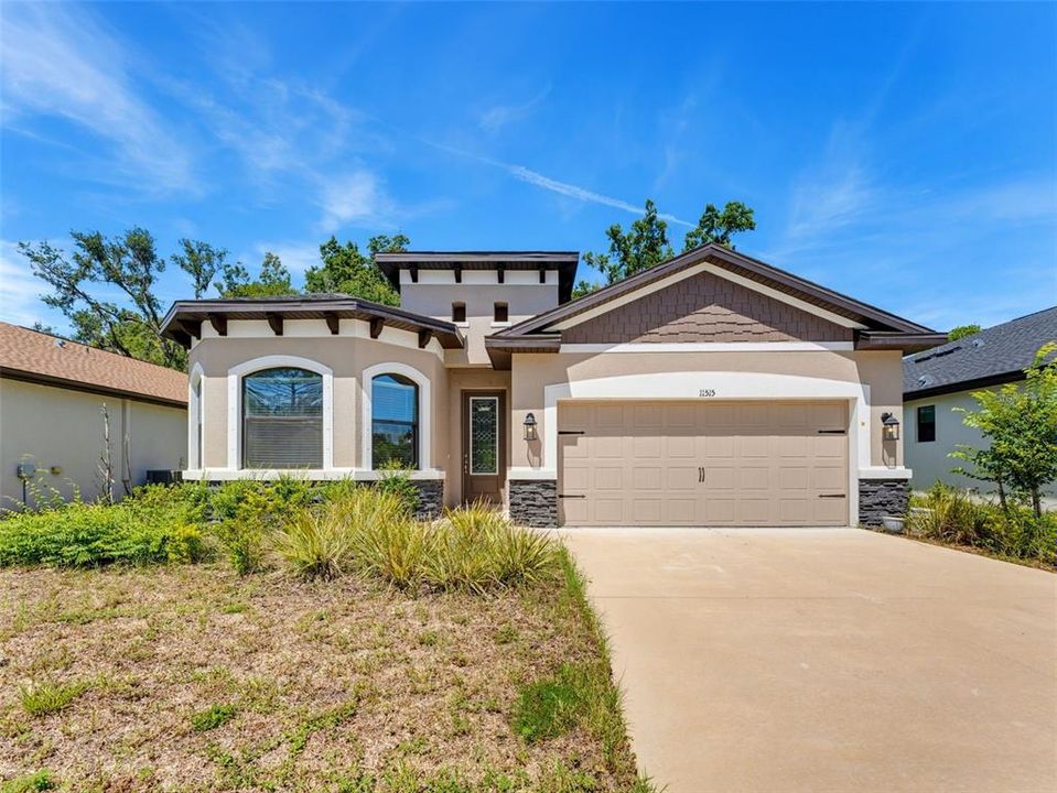 For Sale: $440,000 (4 beds, 3 baths, 2052 Square Feet)