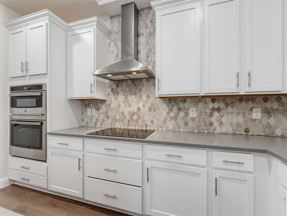 For Sale: $440,000 (4 beds, 3 baths, 2052 Square Feet)
