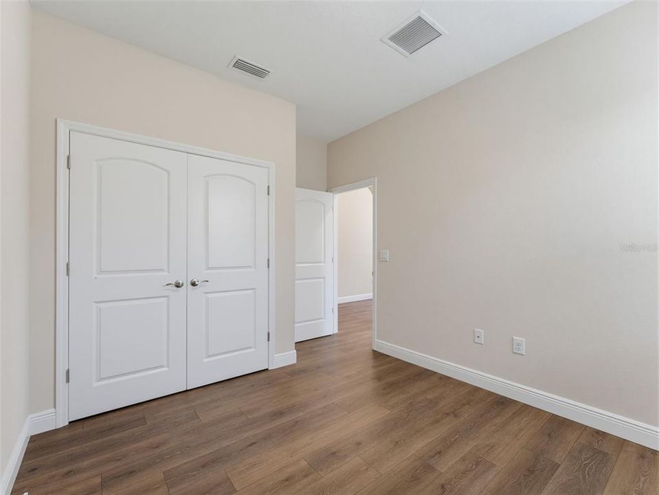 For Sale: $440,000 (4 beds, 3 baths, 2052 Square Feet)