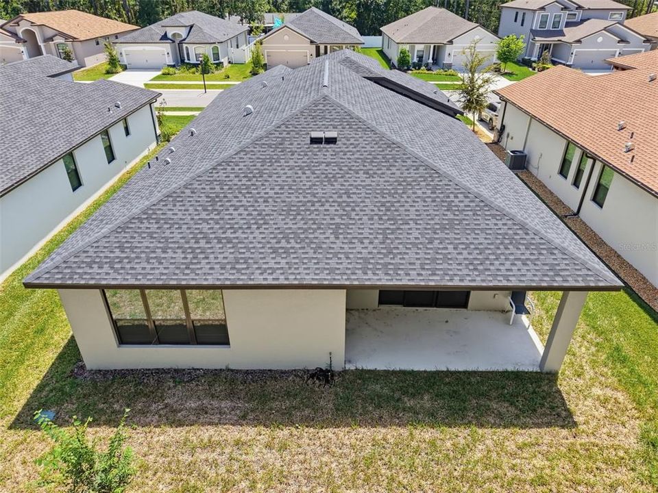 For Sale: $440,000 (4 beds, 3 baths, 2052 Square Feet)