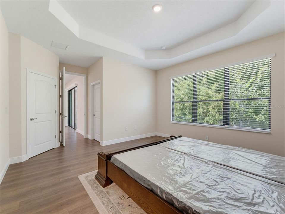 For Sale: $440,000 (4 beds, 3 baths, 2052 Square Feet)